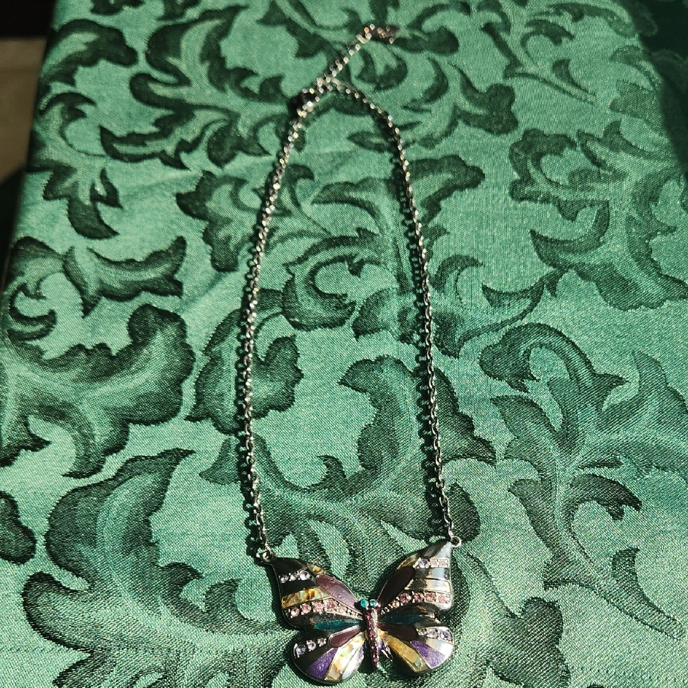 Elegant Butterfly Pendant Necklace